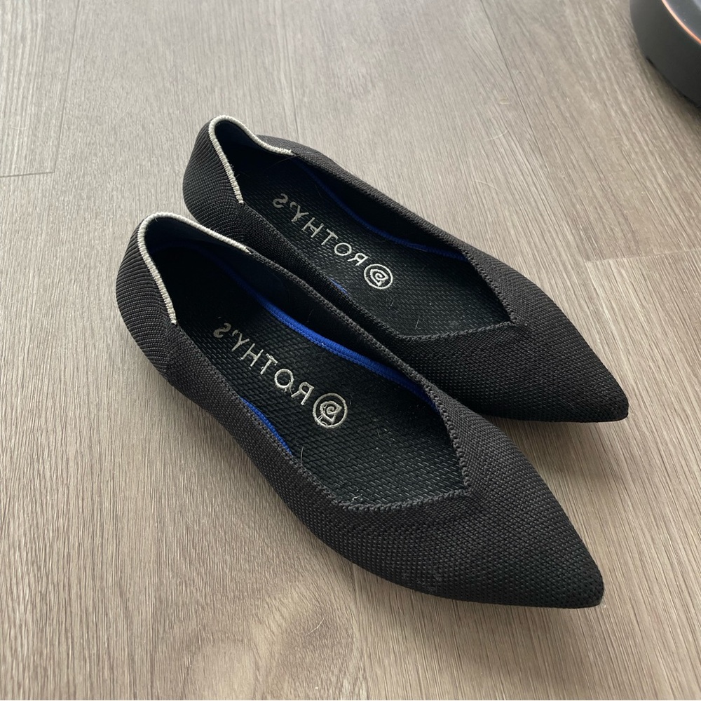 Rothy’s pointed flats!